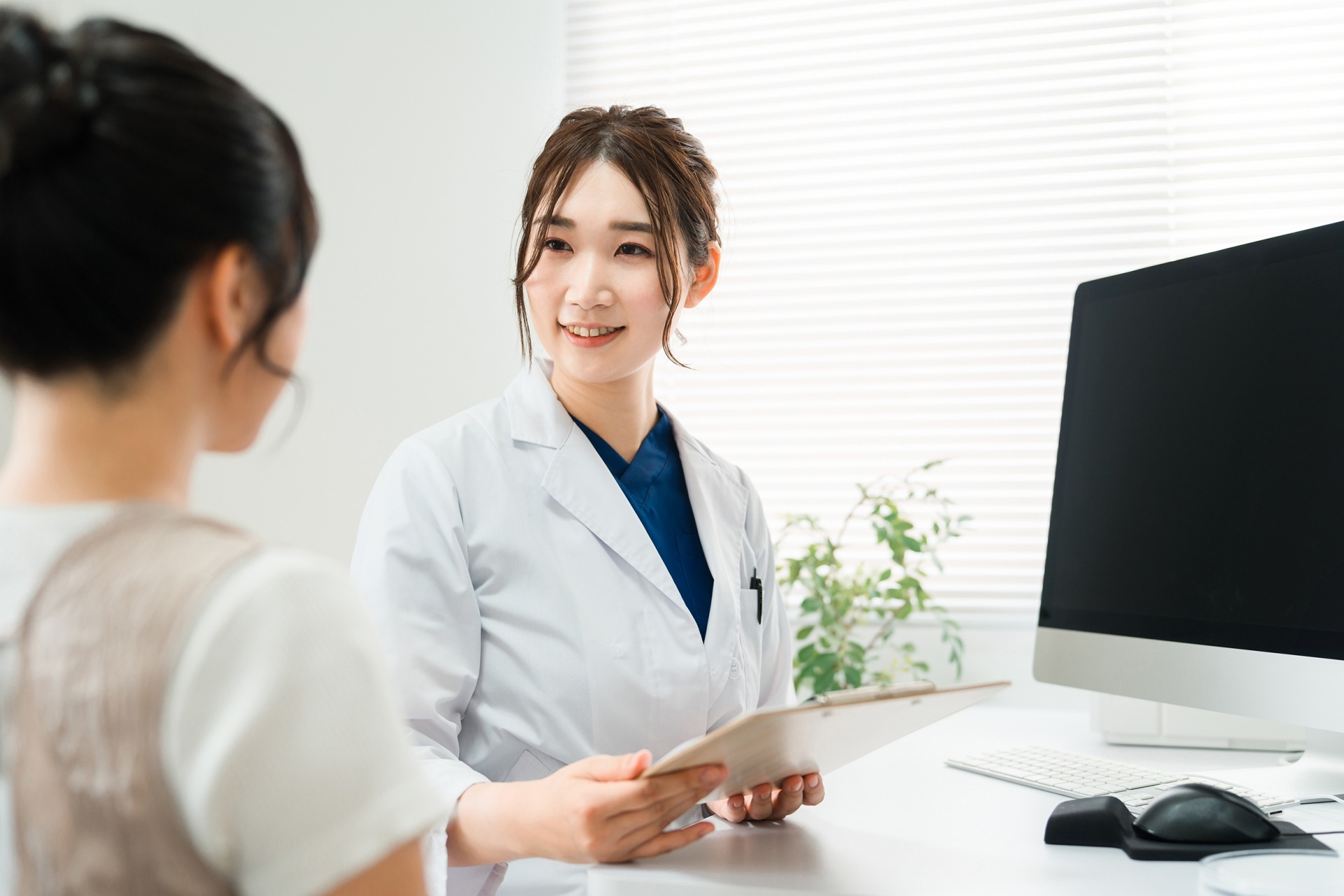 美容鍼とポテンツァの違いは？施術内容・効果・費用を徹底比較