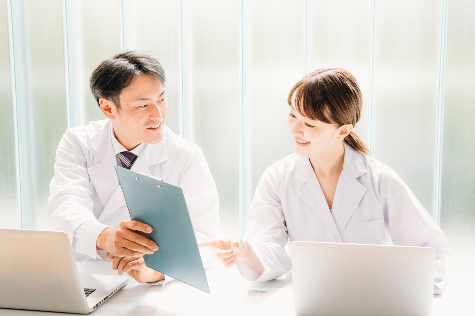 ツボの効果を科学的に検証！忙しい現役世代の不調を3分で解消する最強セルフケア術