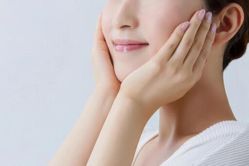 顔のたるみは美容鍼で改善できる？効果や他施術との違い、通院の目安を徹底解説